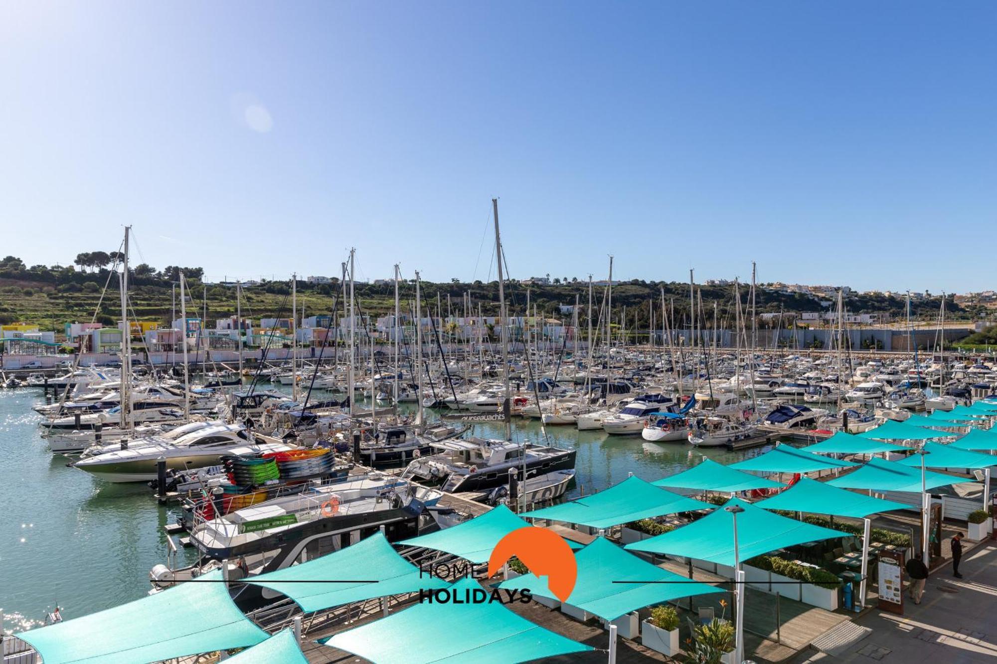 #202 T1 Marina By Holidays