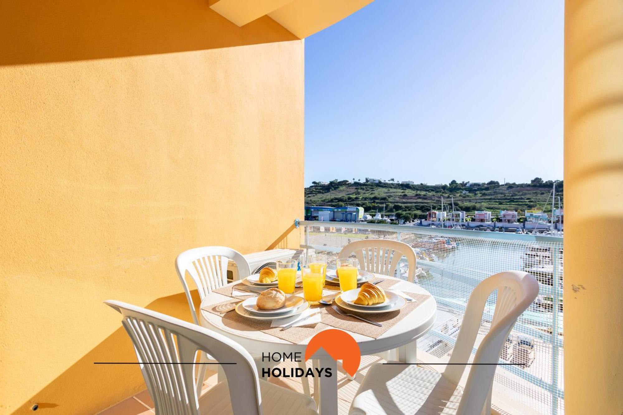 #202 T1 Marina By Holidays